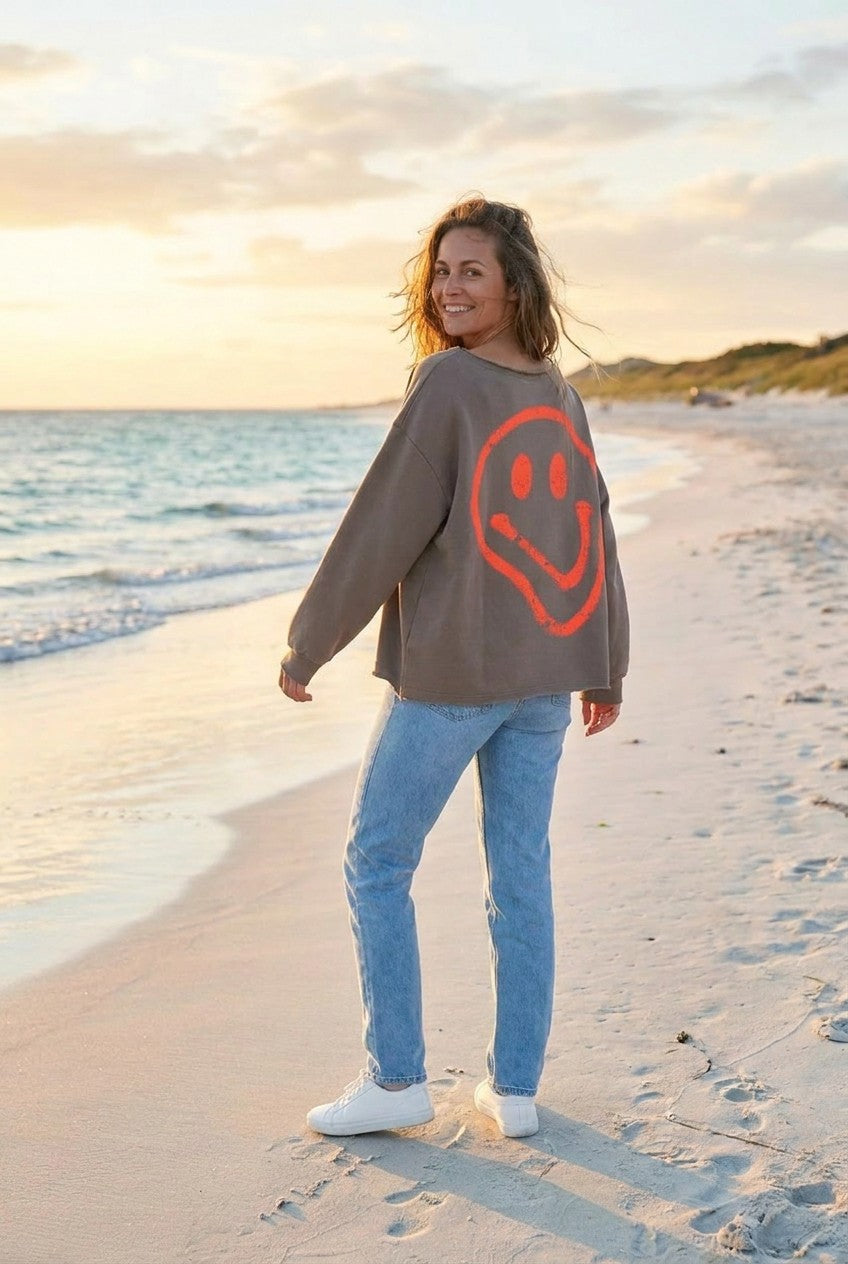 SMILE Sweatshirt – TraumStück Sylt – Grau, Rückansicht
