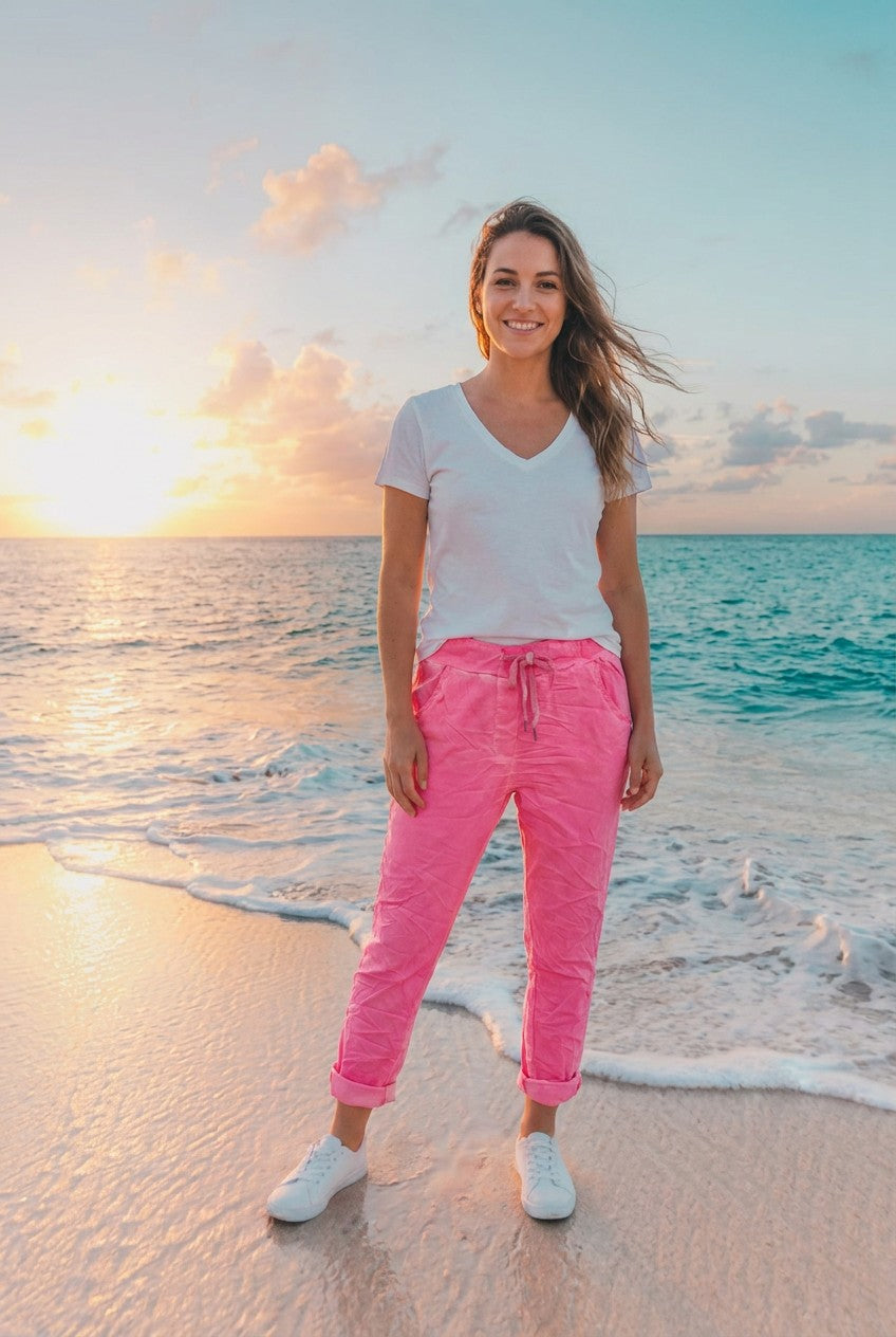 Jogginghose mit Pailletten-Detail – TraumStück Sylt – Pink, Vorderansicht