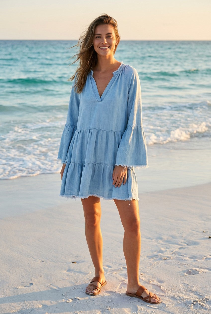 Kleid Fledermausärmel Ombré Fransen – TraumStück Sylt – Blau, Vorderansicht