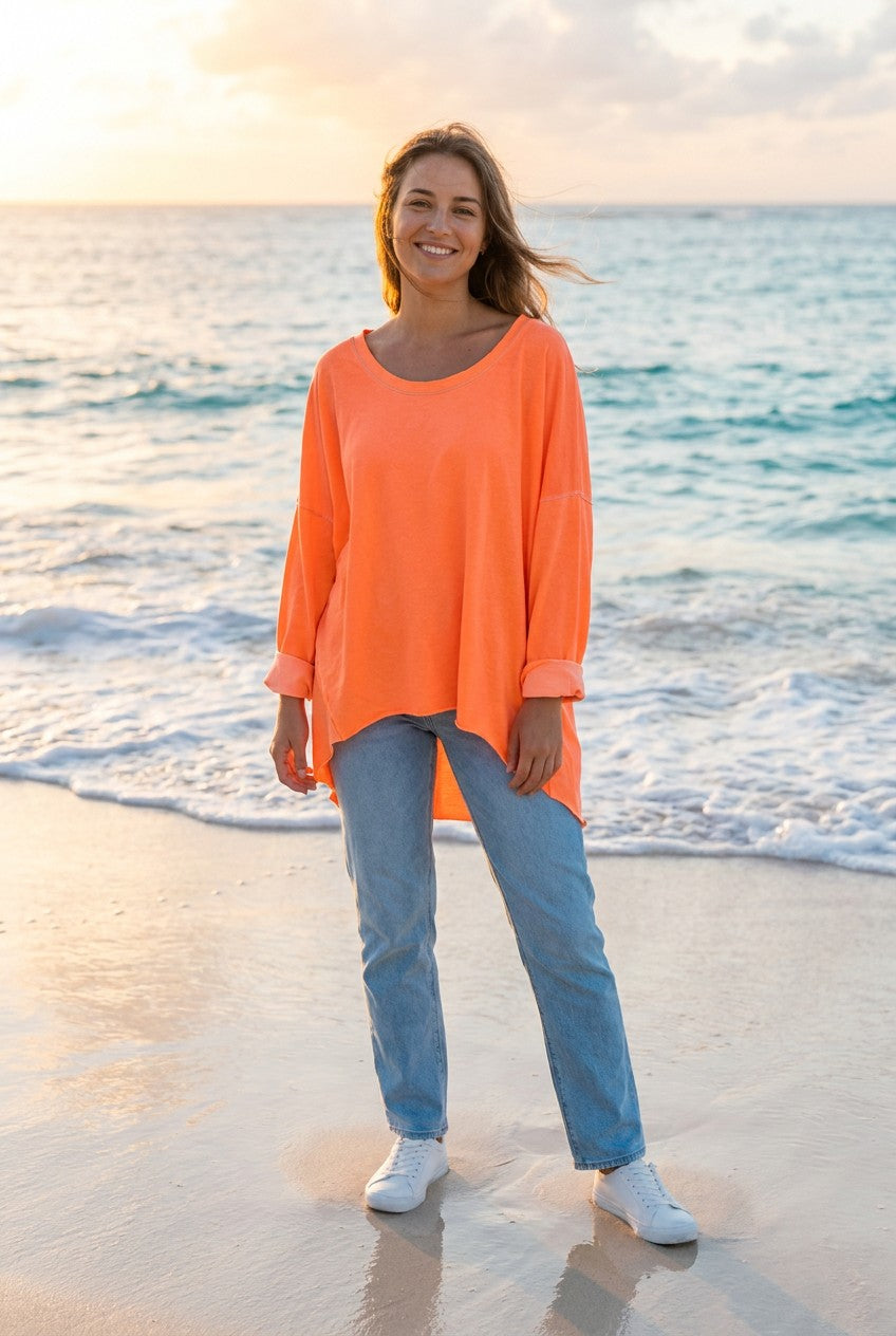 Oversized Top mit Zierkette – TraumStück Sylt – Orange, Vorderansicht
