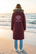 Umziehkleid "REGATTA" UMZIEHKLEID ROBE WASSERDICHT – TraumStück Sylt – Fig, Rückansicht