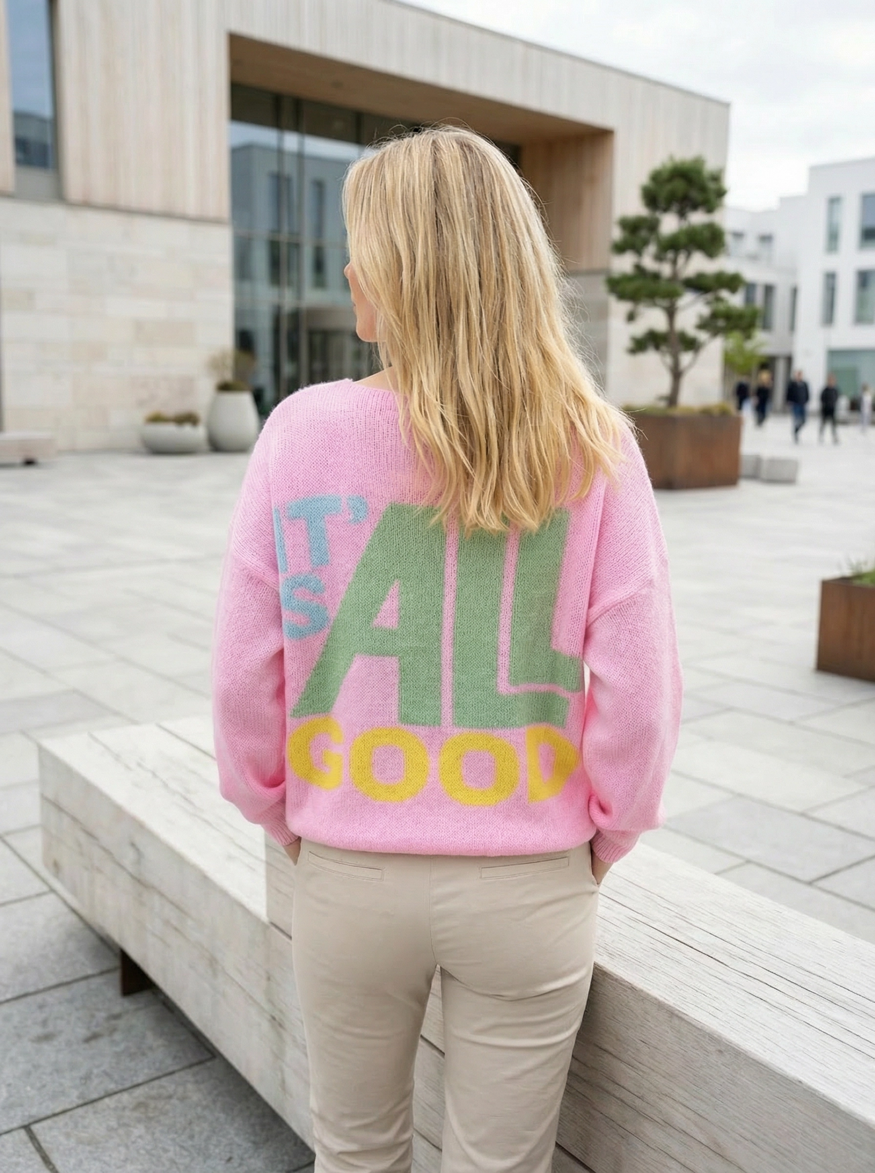 It's All Good Pullover